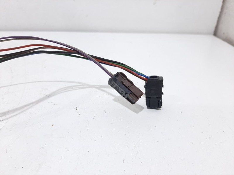 Recambio de retrovisor derecho para peugeot 307 break / sw (s1) sw pack referencia OEM IAM 96577215XT  