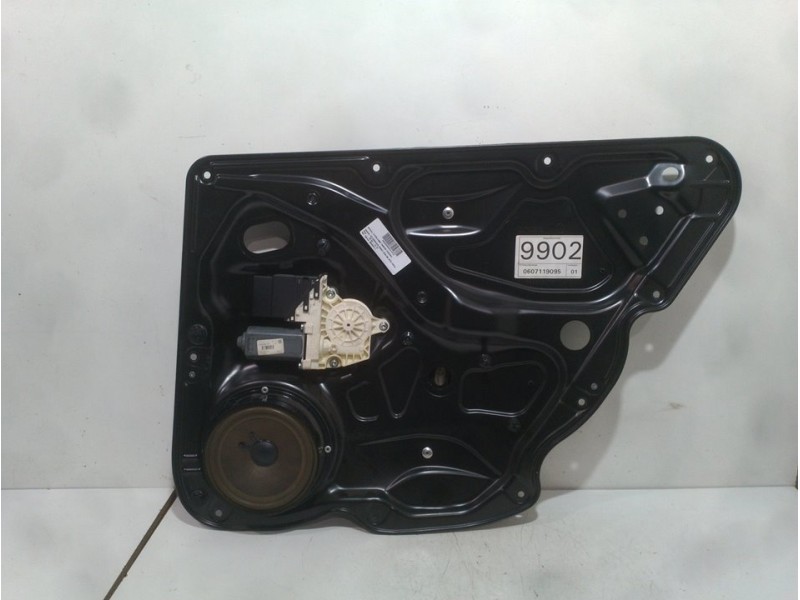 Recambio de elevalunas trasero derecho para volkswagen passat berlina (3c2) edition plus referencia OEM IAM 980856111  