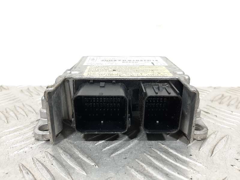 Recambio de centralita airbag para mazda 3 berlina (bk) 1.6 crdt active referencia OEM IAM BP4M57K30 0285001553 