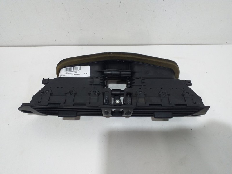 Recambio de rejilla aireadora central para bmw serie 5 berlina (e60) 530d referencia OEM IAM  6910734 