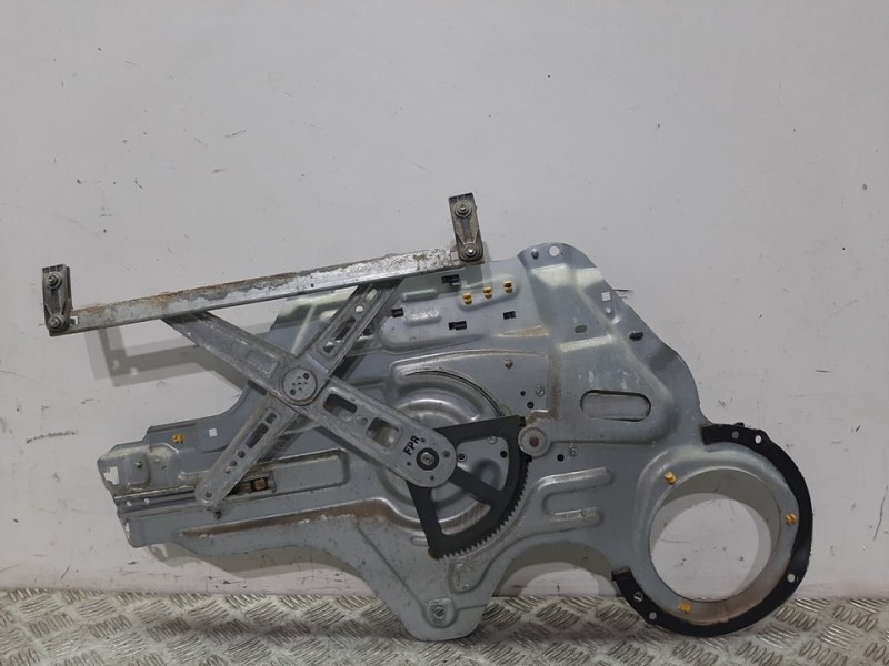 Recambio de elevalunas delantero derecho para kia cerato 1.6 lx familiar (5-ptas.) referencia OEM IAM 824802F020  
