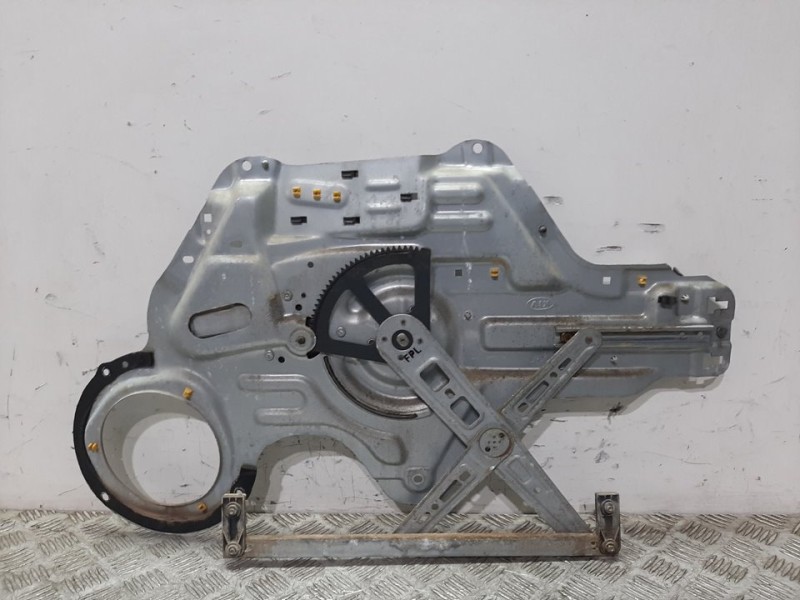Recambio de elevalunas delantero izquierdo para kia cerato 1.6 lx familiar (5-ptas.) referencia OEM IAM 824702F020  