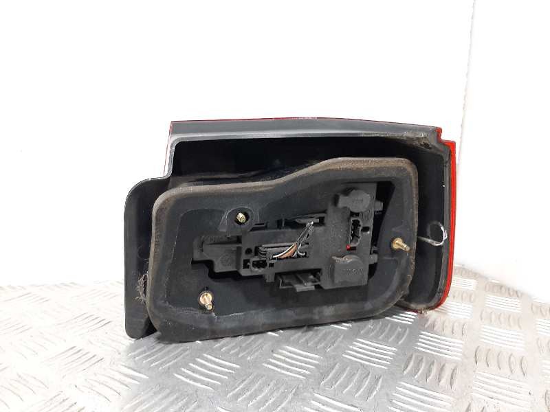 Recambio de piloto trasero izquierdo para seat ibiza (6k1) select referencia OEM IAM   