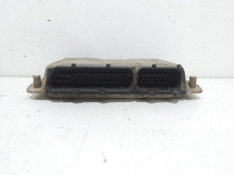 Recambio de centralita motor uce para seat ibiza (6k1) stella referencia OEM IAM 6K0906032AC 0261207228 BOSCH