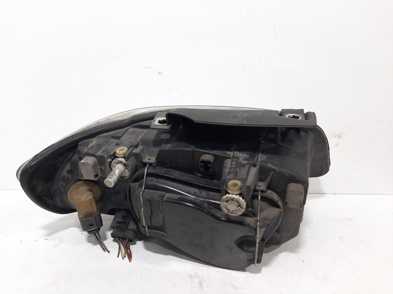 Recambio de faro izquierdo para seat ibiza (6k1) select referencia OEM IAM   