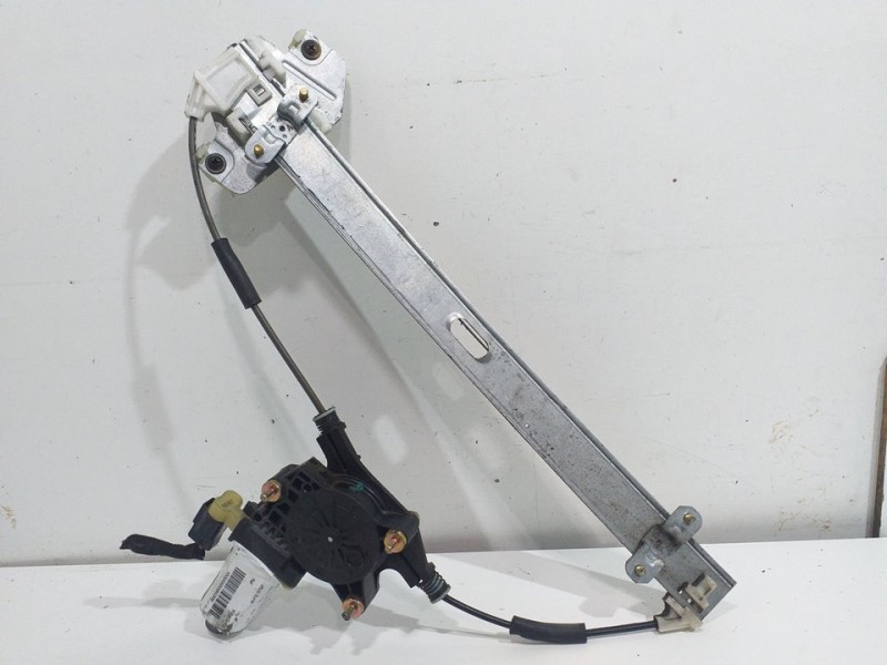 Recambio de elevalunas delantero derecho para kia rio 1.4 ex1 referencia OEM IAM   