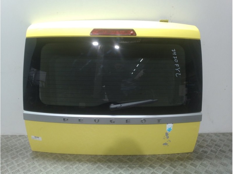Recambio de porton trasero para peugeot 1007 sporty referencia OEM IAM  AMARILLO 
