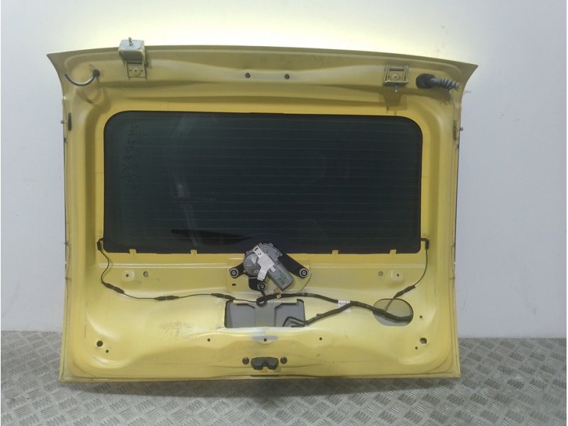 Recambio de porton trasero para peugeot 1007 sporty referencia OEM IAM  AMARILLO 
