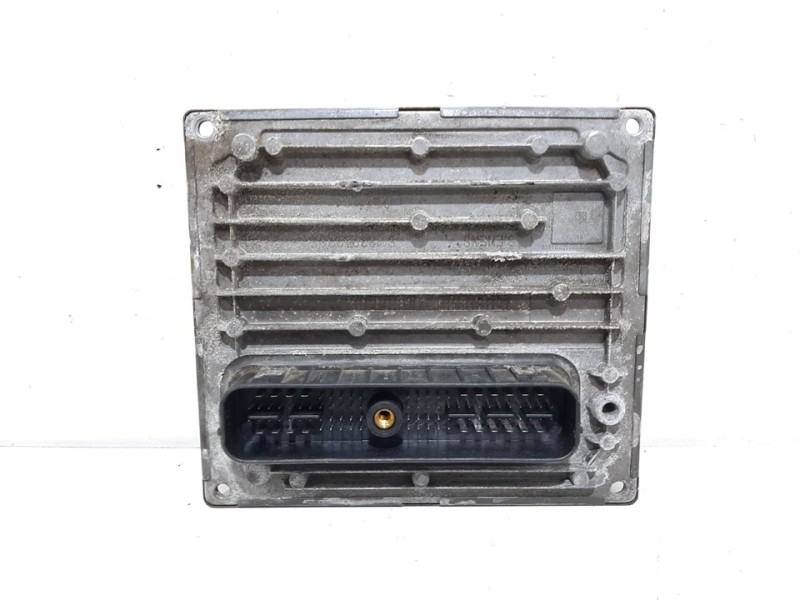 Recambio de centralita motor uce para ford fusion (cbk) ambiente referencia OEM IAM 4S6112A650LB 120977014 