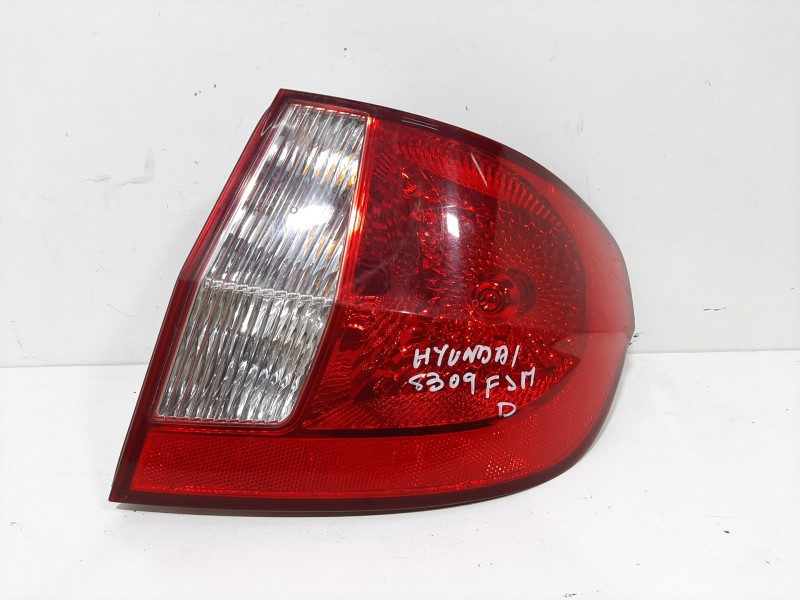 Recambio de piloto trasero derecho para hyundai getz (tb) 1.1 básico referencia OEM IAM   