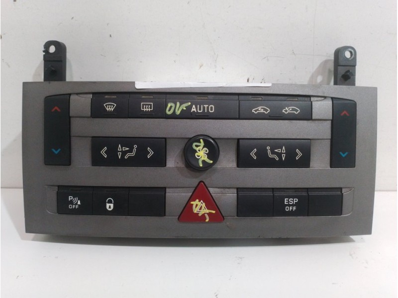 Recambio de mando calefaccion / aire acondicionado para peugeot 407 st sport referencia OEM IAM 96573322YW02  