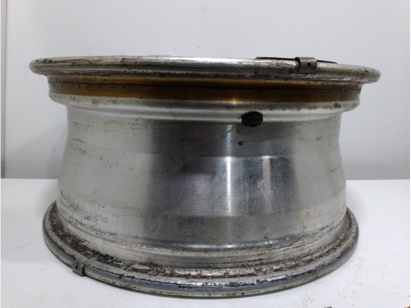 Recambio de llanta para kia sorento 2.5 crdi ex referencia OEM IAM 529103E591  