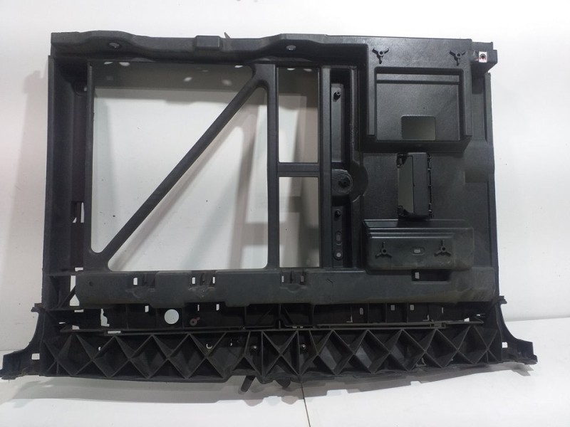 Recambio de panel frontal para peugeot 1007 sporty referencia OEM IAM 1856623016  