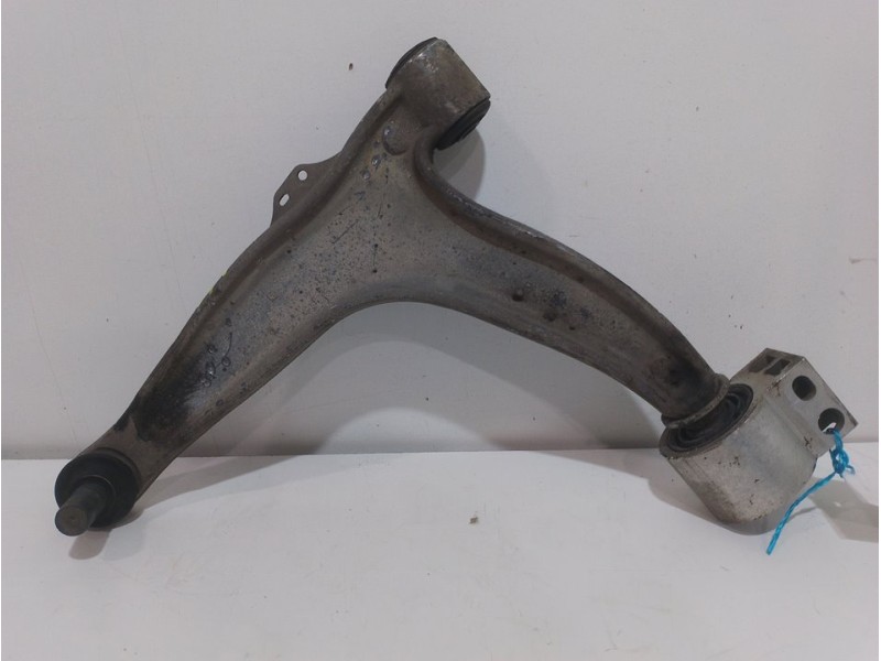 Recambio de brazo suspension inferior delantero izquierdo para opel astra h berlina enjoy referencia OEM IAM    Recambio de brazo suspension inferior delantero izquierdo para opel astra h berlina enjoy referencia OEM IAM