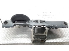 Recambio de salpicadero para renault clio iii confort dynamique referencia OEM IAM 8200884288  