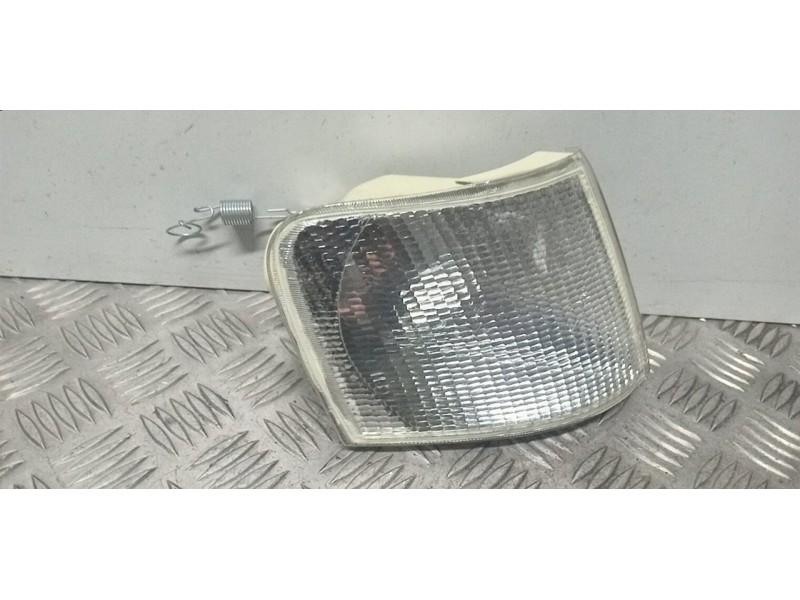 Recambio de piloto delantero derecho para ford orion celebration referencia OEM IAM   