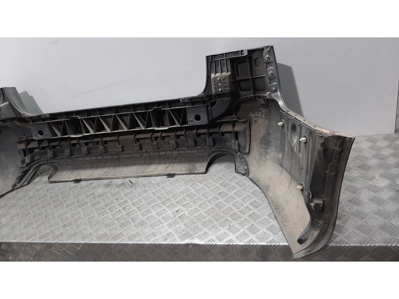 Recambio de paragolpes trasero para audi a4 avant (8e) 2.5 tdi referencia OEM IAM  PLATA 