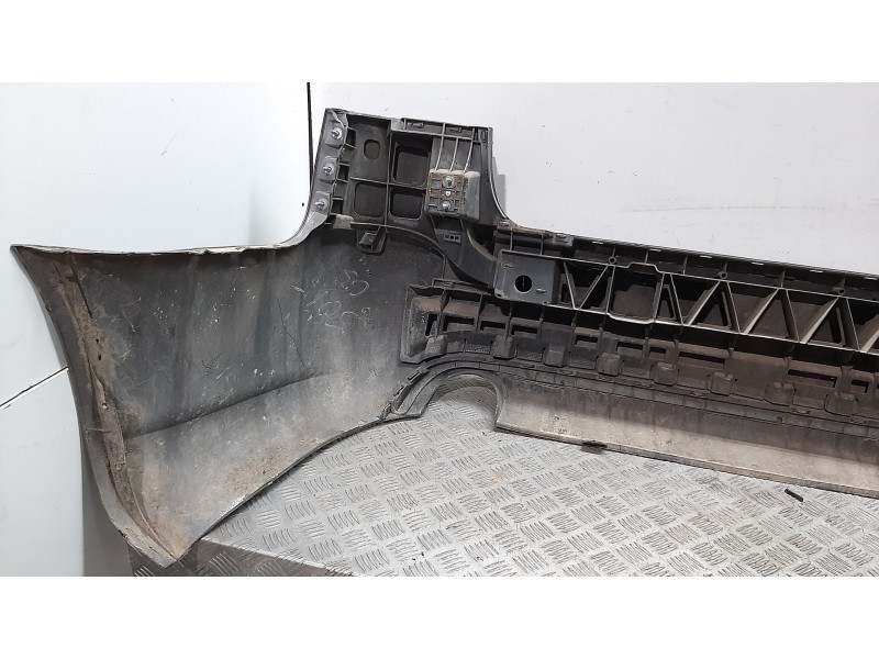 Recambio de paragolpes trasero para audi a4 avant (8e) 2.5 tdi referencia OEM IAM  PLATA 