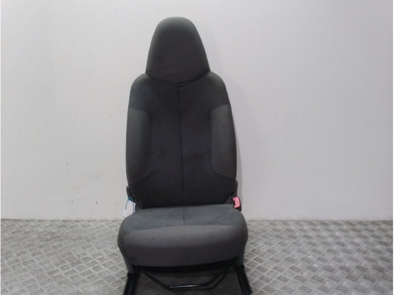 Recambio de asiento delantero derecho para peugeot 107 básico referencia OEM IAM   