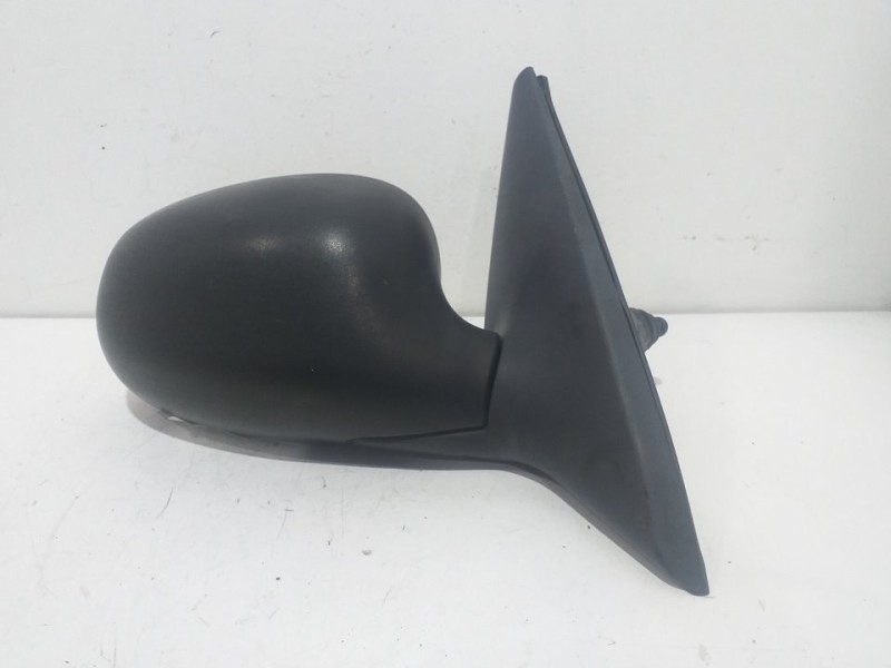 Recambio de retrovisor derecho para daewoo lanos cool referencia OEM IAM 015355 MANUAL NEGRO