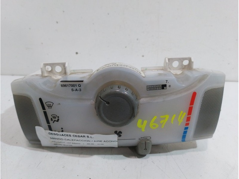 Recambio de mando calefaccion / aire acondicionado para peugeot 107 básico referencia OEM IAM 559000H020  