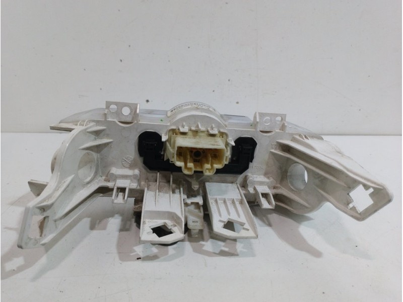 Recambio de mando calefaccion / aire acondicionado para peugeot 107 básico referencia OEM IAM 559000H020  