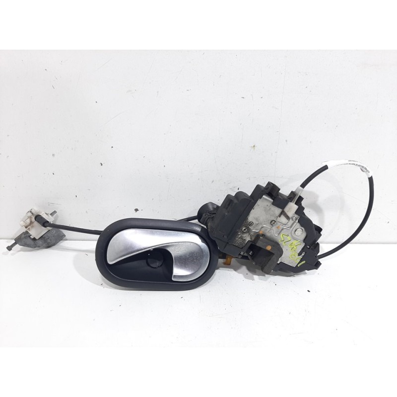 Recambio de cerradura puerta delantera izquierda para renault clio iii authentique referencia OEM IAM 8200300123  