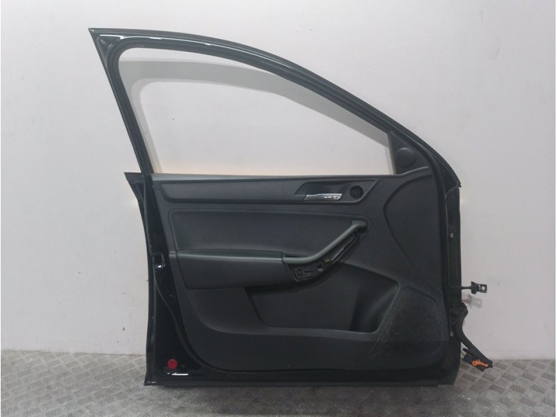 Recambio de puerta delantera izquierda para seat toledo (kg3) reference referencia OEM IAM 5JA831055B AMARILLO 
