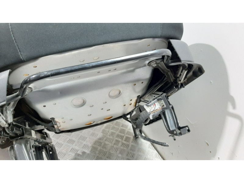 Recambio de asiento delantero derecho para mazda 5 berl. (cr) 2.0 crtd active+ (105kw) referencia OEM IAM   