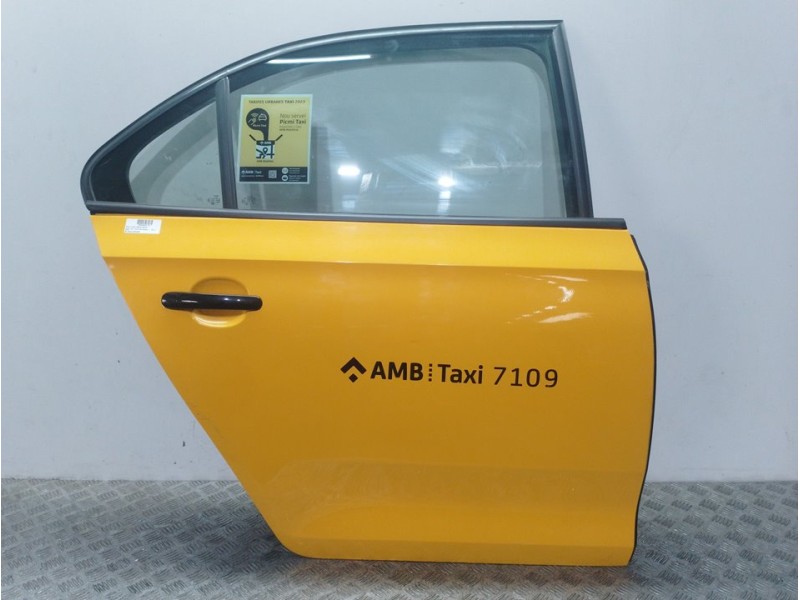 Recambio de puerta trasera derecha para seat toledo (kg3) reference referencia OEM IAM 5JA833056B AMARILLO 