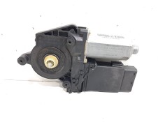 Recambio de motor elevalunas delantero izquierdo para volkswagen passat berlina (3b2) básico referencia OEM IAM 0130821695   2