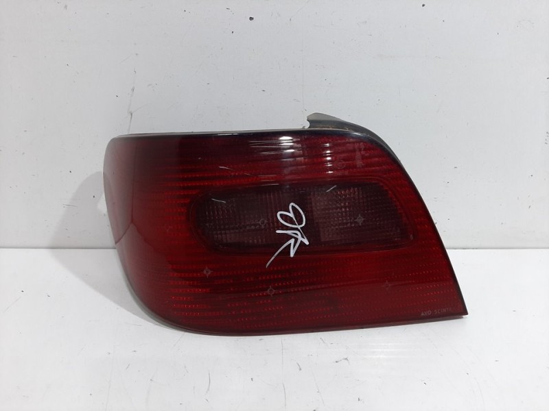 Recambio de piloto trasero izquierdo para citroën xsara berlina 2.0 hdi 66kw premier referencia OEM IAM   