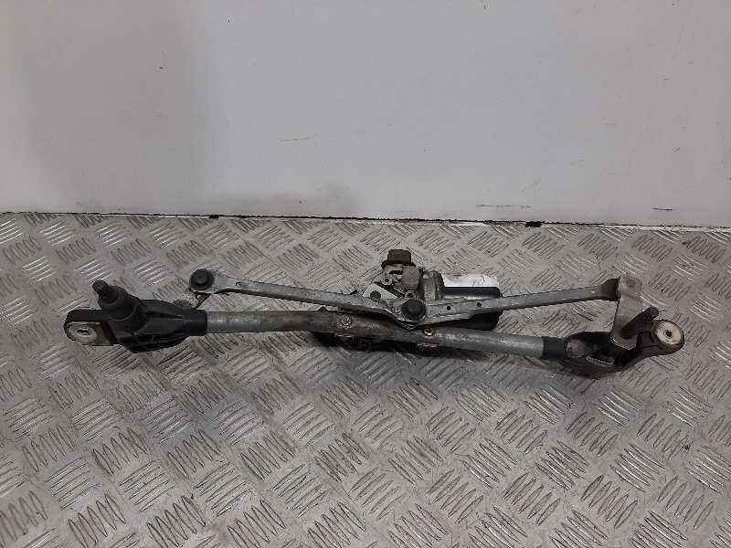 Recambio de motor limpia delantero para renault megane iii coupe 1.5 dci diesel referencia OEM IAM   