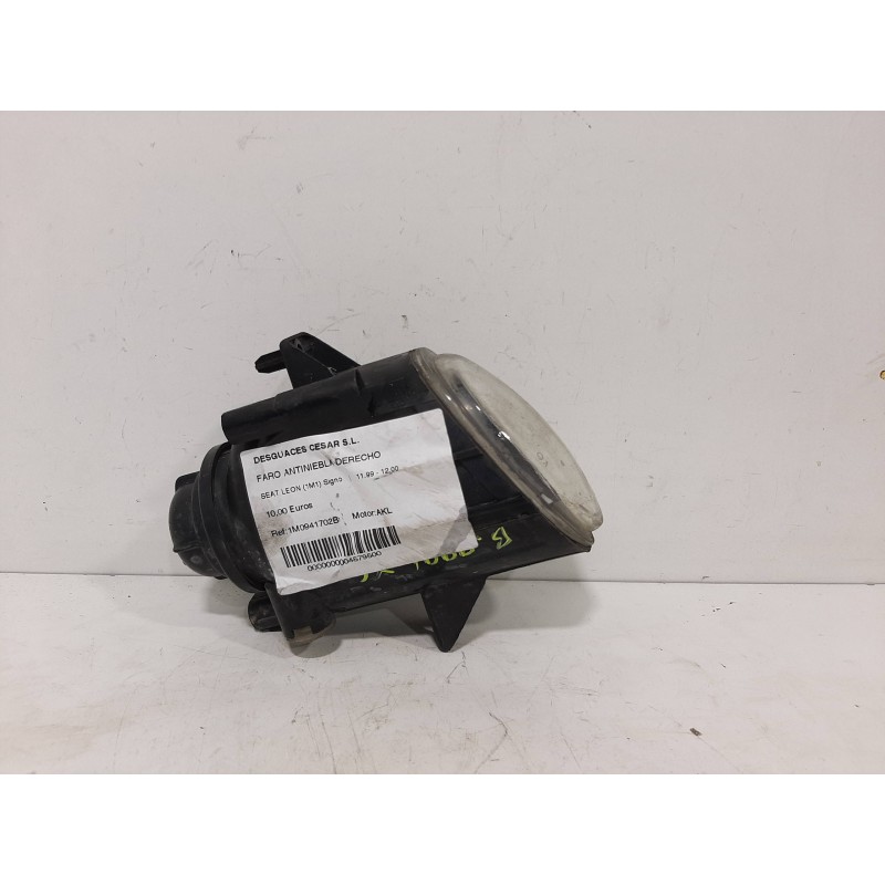 Recambio de faro antiniebla derecho para seat leon (1m1) signo referencia OEM IAM 1M0941702B  