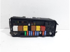 Recambio de caja reles / fusibles para opel vectra c berlina elegance referencia OEM IAM 519043103 13170902 