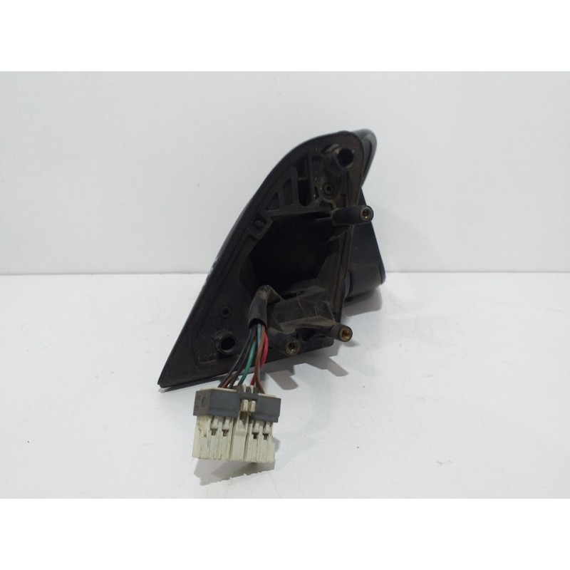 Recambio de retrovisor derecho para citroën xsara picasso 2.0 hdi exclusive referencia OEM IAM 015816  