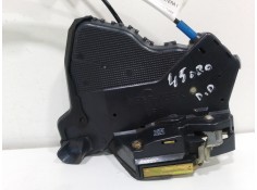 Recambio de cerradura puerta delantera derecha para toyota corolla (e12) 1.4 d-4d luna compact referencia OEM IAM    2