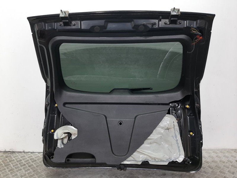 Recambio de porton trasero para ssangyong kyron 200 xdi limited referencia OEM IAM 6400108302 NEGRO 