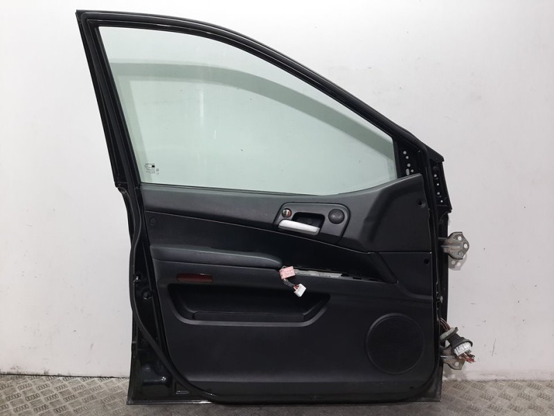Recambio de puerta delantera izquierda para ssangyong kyron 200 xdi limited referencia OEM IAM 6200308D50 NEGRO 