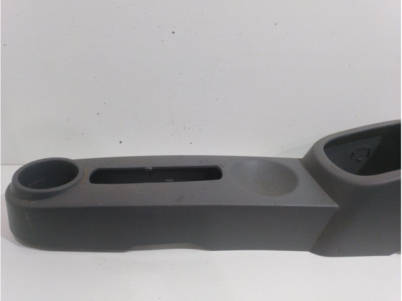 Recambio de apoyabrazos central para daewoo kalos 1.2 se referencia OEM IAM 96538056  