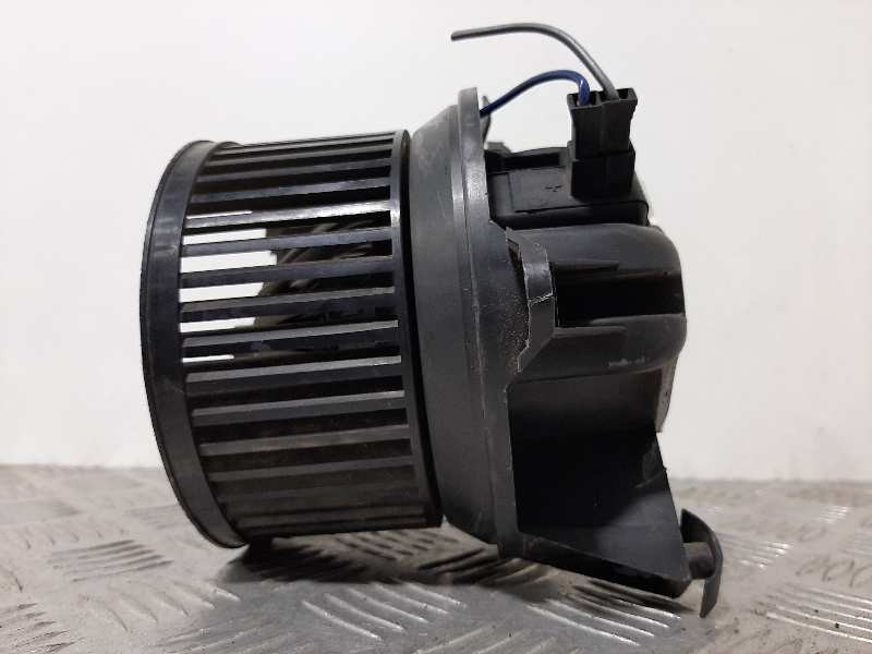 Recambio de motor calefaccion para fiat punto berlina (188) 1.3 16v multijet feel referencia OEM IAM   