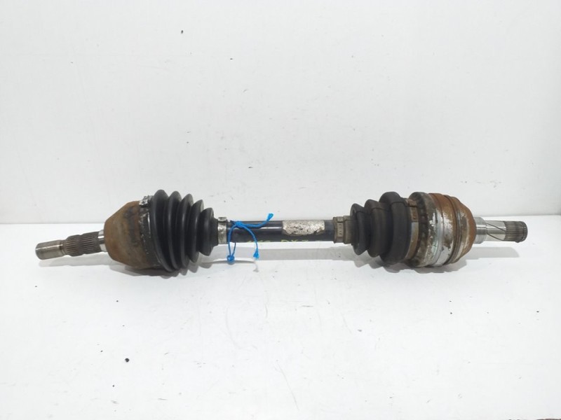 Recambio de transmision delantera izquierda para opel astra gtc cosmo referencia OEM IAM 13136379  