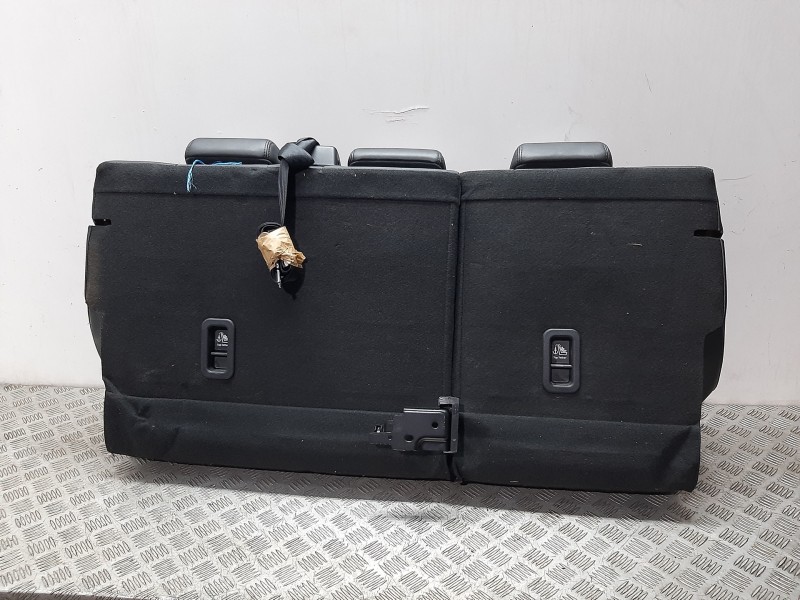 Recambio de asientos traseros para mazda cx-3 center-line referencia OEM IAM   