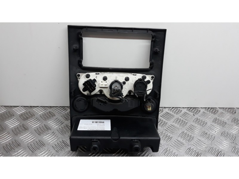 Recambio de mando calefaccion / aire acondicionado para ford transit connect (tc7) furgón (2006) referencia OEM IAM 1131256  