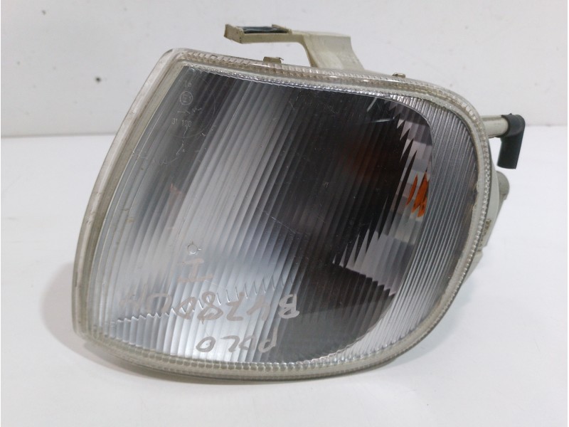 Recambio de piloto delantero izquierdo para volkswagen polo berlina (6n1) básico referencia OEM IAM 3A0949101B   Recambio de piloto delantero izquierdo para volkswagen polo berlina (6n1) básico referencia OEM IAM 3A0949101B
