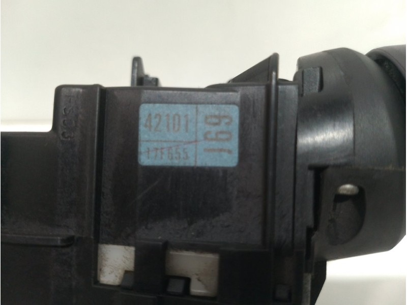 Recambio de mando multifuncion para toyota prius (nhw30) advance referencia OEM IAM  173848 173832