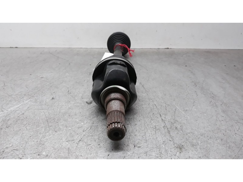 Recambio de transmision delantera izquierda para toyota auris live referencia OEM IAM 4342002611  