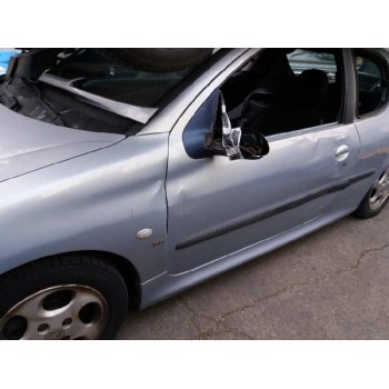 PEUGEOT 206 BERLINA