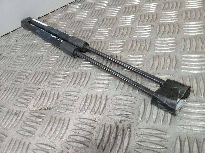 Recambio de amortiguadores maletero / porton para toyota auris live referencia OEM IAM   