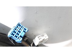 Recambio de puerta delantera izquierda para toyota auris live referencia OEM IAM  NEGRO  2